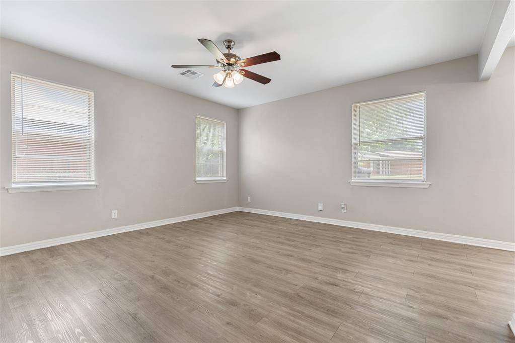 8221 N Harvey AVE, Oklahoma City, OK 73114