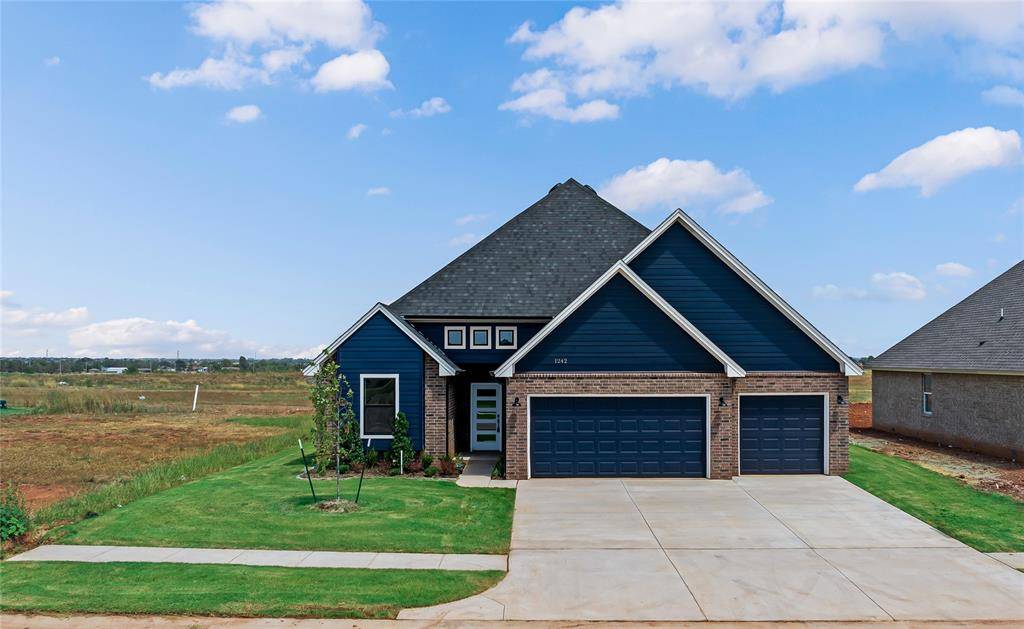 1242 Copper Ridge CIR, Piedmont, OK 73078