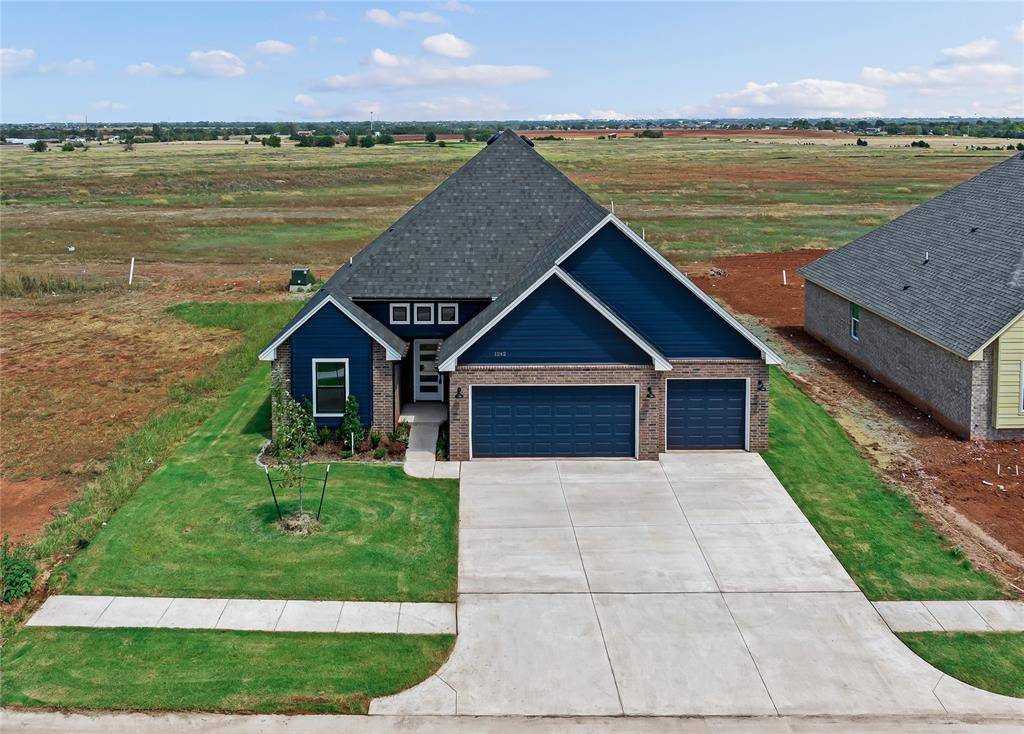 1242 Copper Ridge CIR, Piedmont, OK 73078