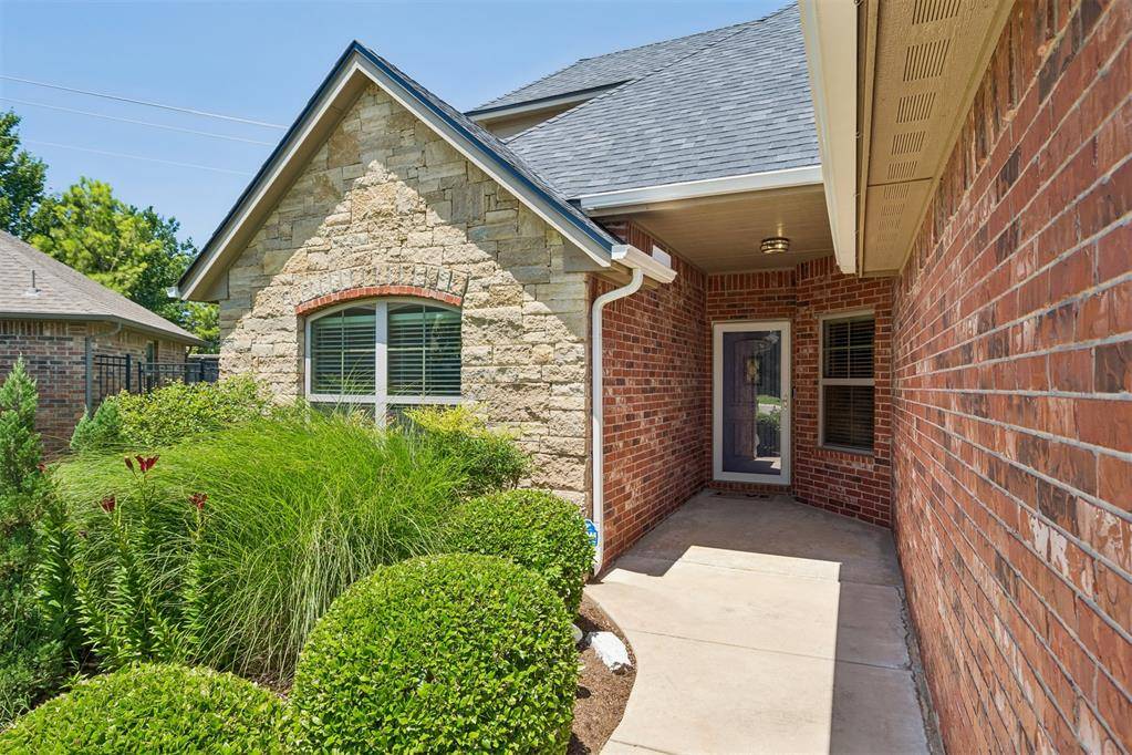 8421 NW 126th ST, Oklahoma City, OK 73142