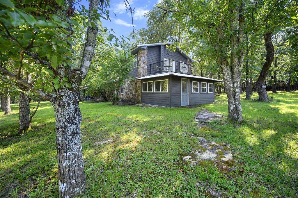 129 Halibut Cove LN, Broken Bow, OK 74728