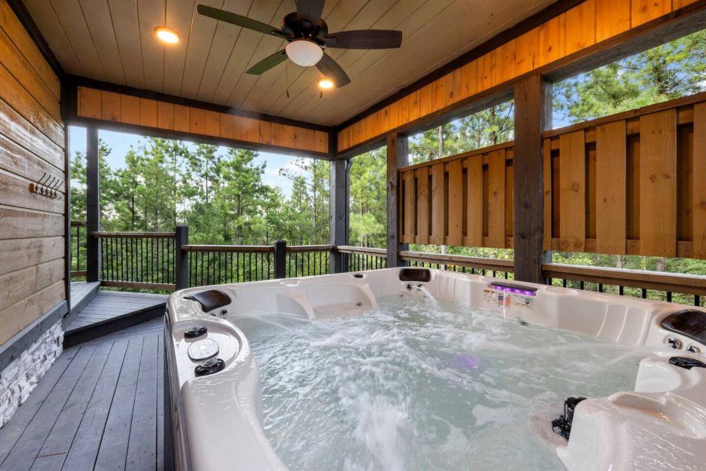 7 Alder PL, Broken Bow, OK 74728