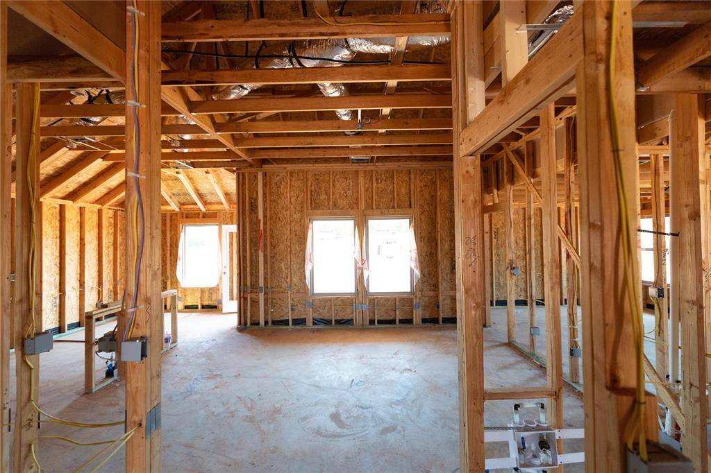 10348 SW 56th ST, Mustang, OK 73064