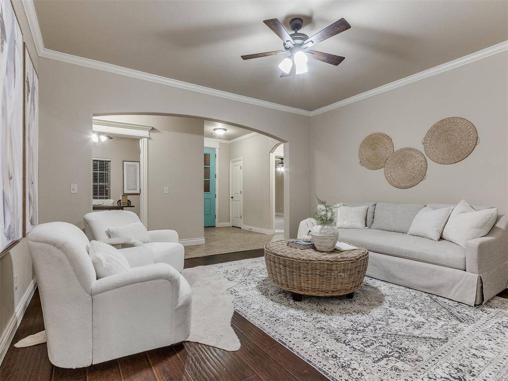 15509 Colonia Bella DR, Oklahoma City, OK 73013