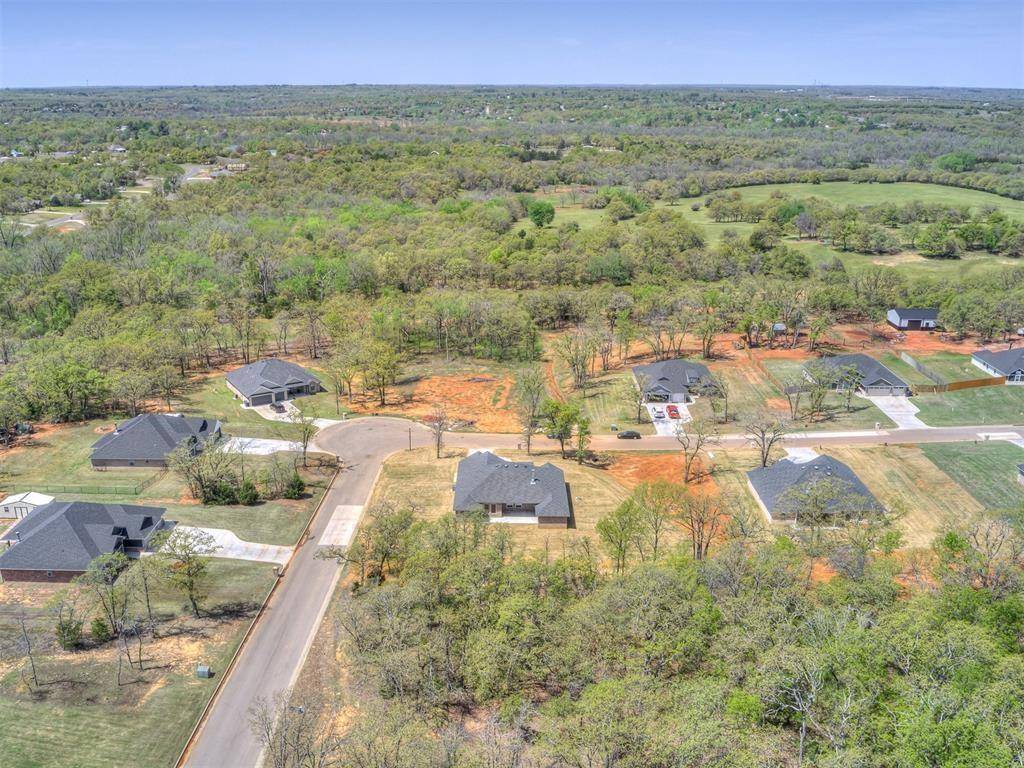 9517 Megans WAY, Newalla, OK 74851