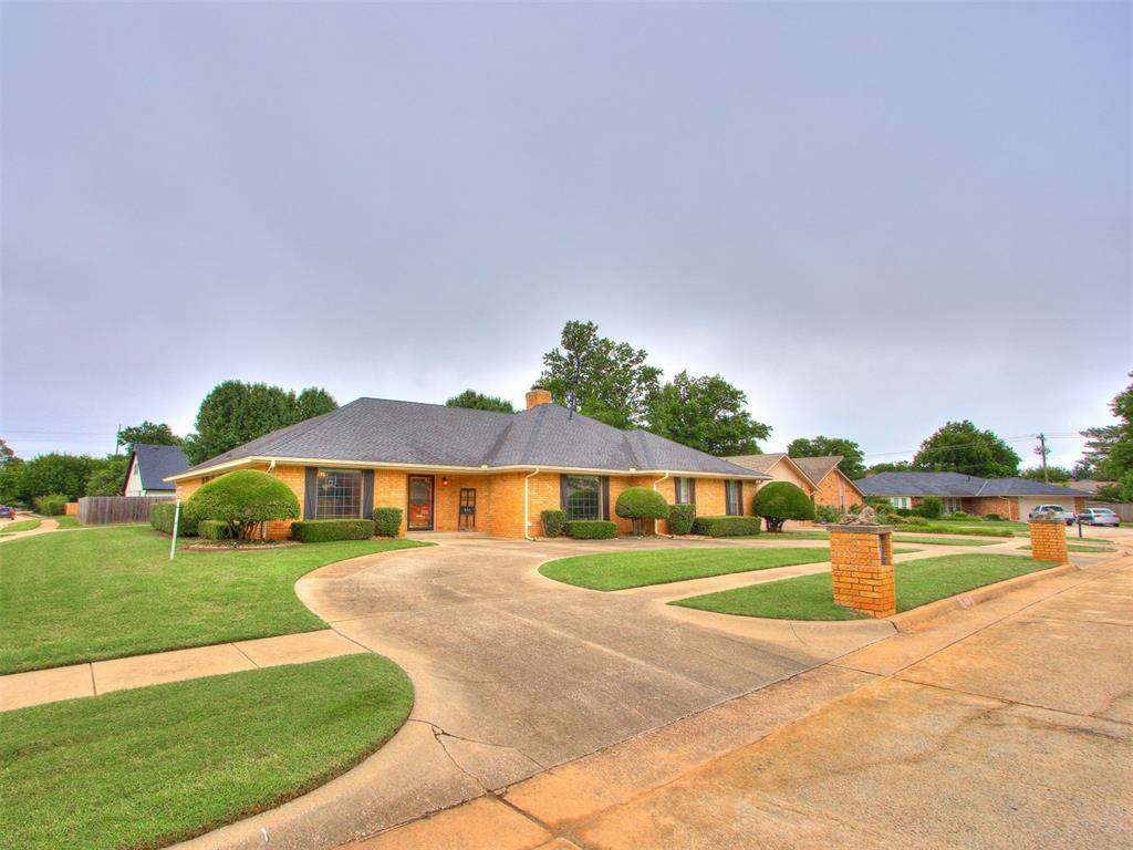 613 Inverness CT, Norman, OK 73072