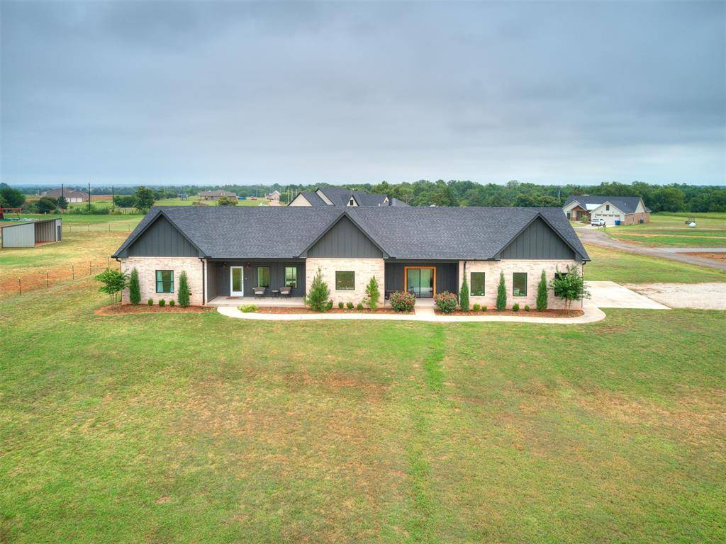 19050 Bobcat Ridge CT, Cashion, OK 73016
