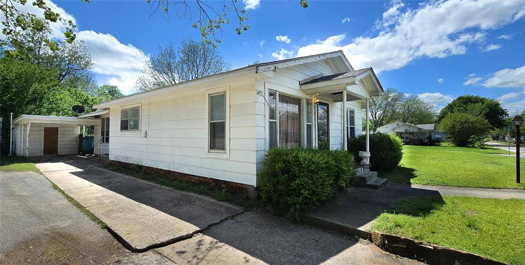 204 NE 10th AVE, Ardmore, OK 73401