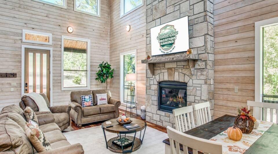 384 Eagle Mountain TRL, Broken Bow, OK 74728