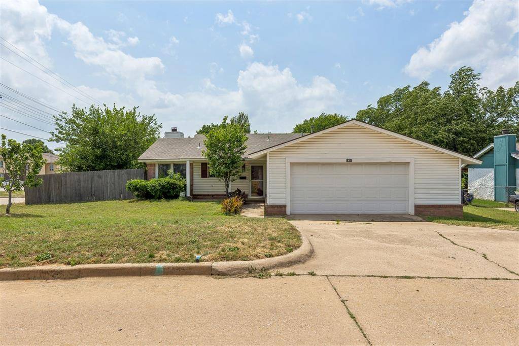 830 Douglas DR, Norman, OK 73069