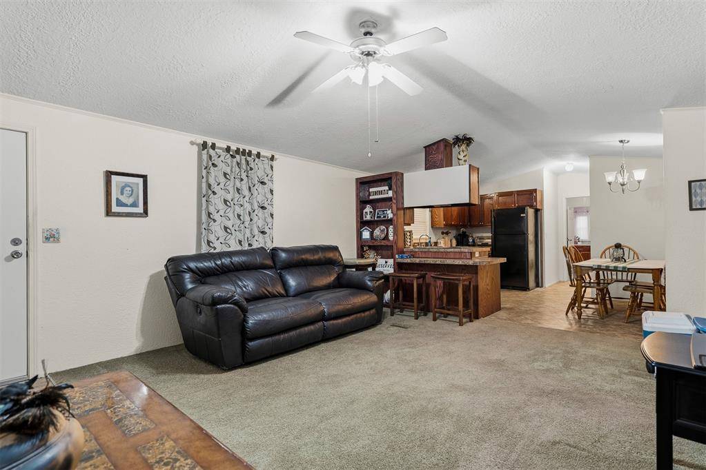13192 Cardinal LN, Kingston, OK 73439