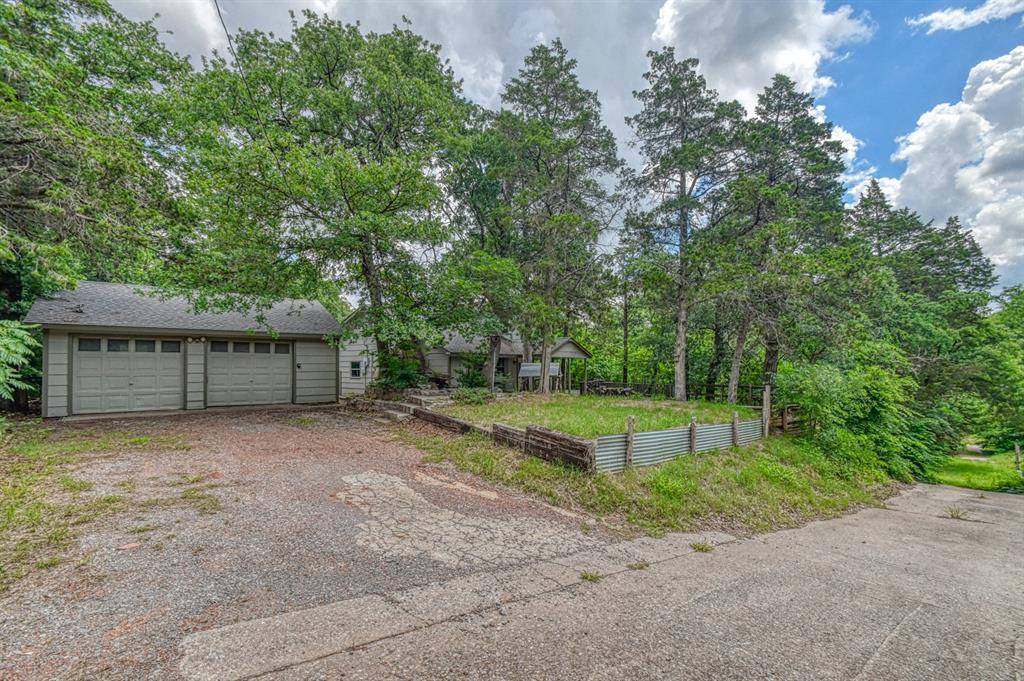 21630 E Second ST, Hinton, OK 73047