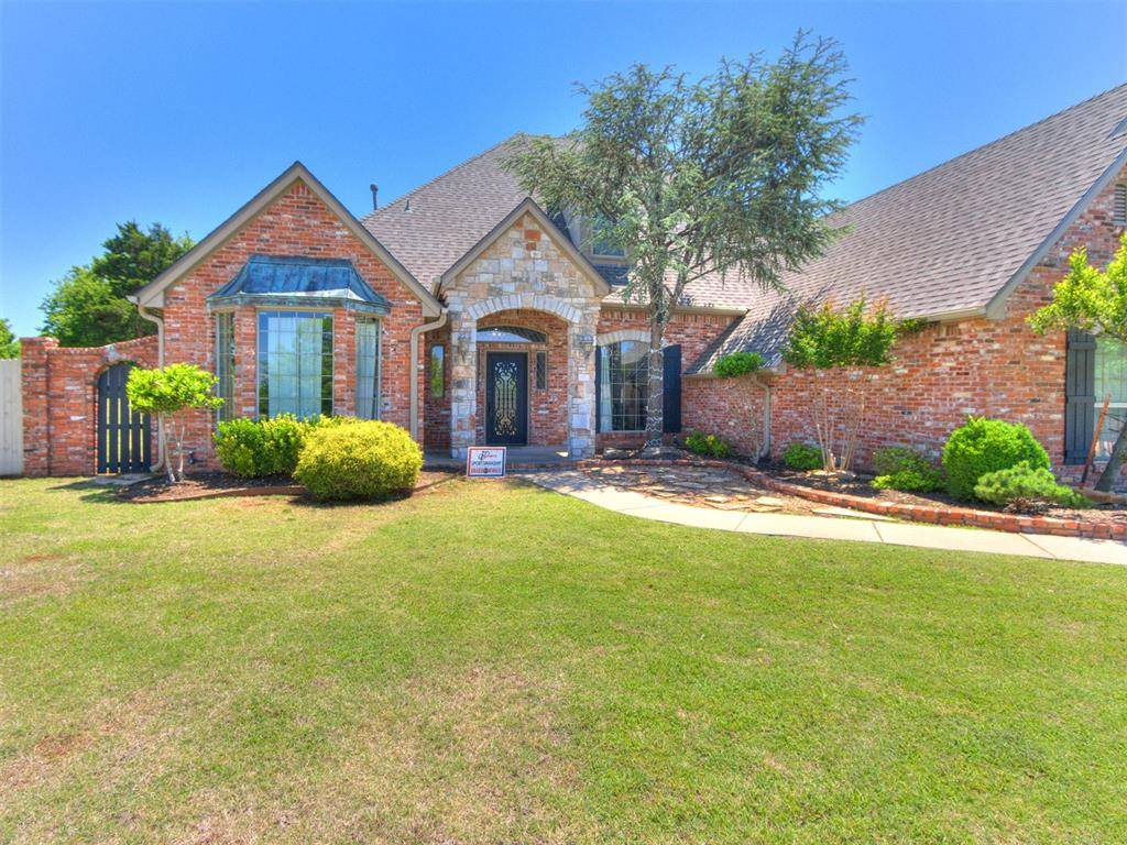 1350 E Angel Fire TER, Mustang, OK 73064