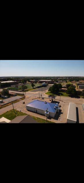 401 W Davis AVE, Weatherford, OK 73096