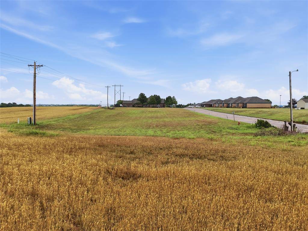 418 W Mitchell DR, Kingfisher, OK 73750