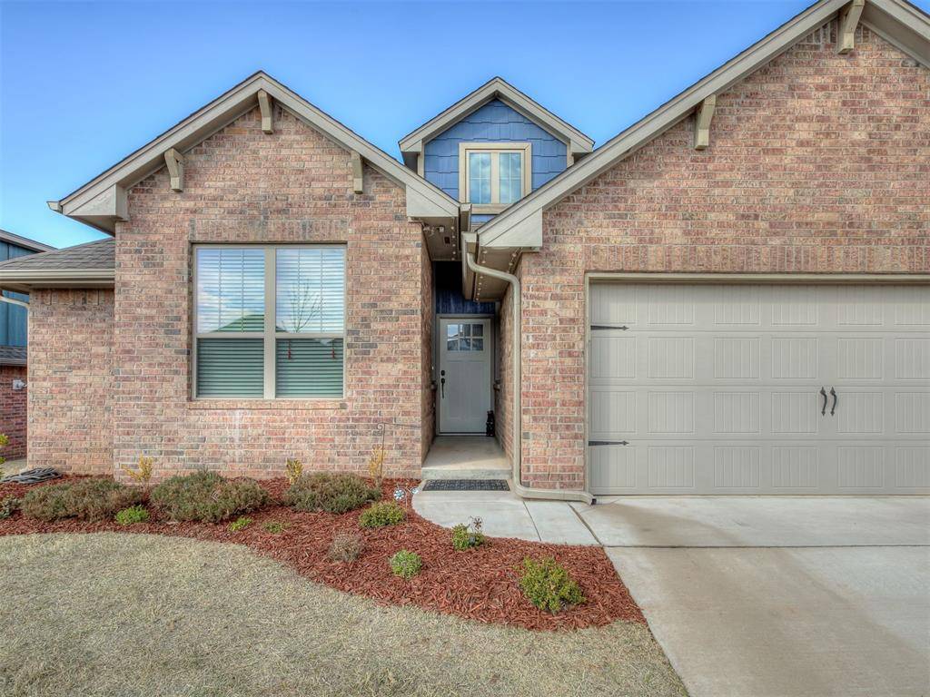 9317 NW 90th ST, Yukon, OK 73099