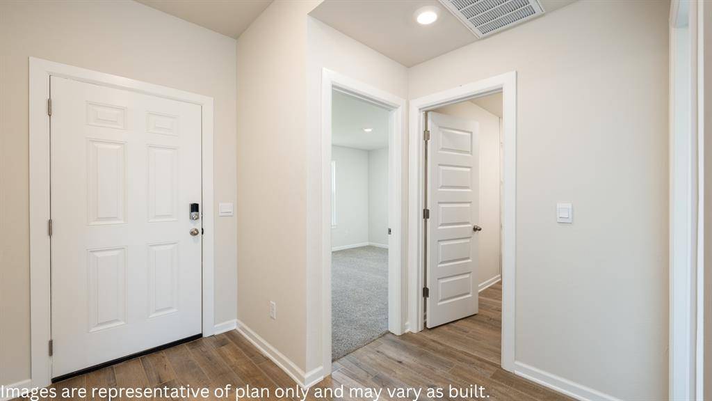 1130 Auburn CIR, Piedmont, OK 73078