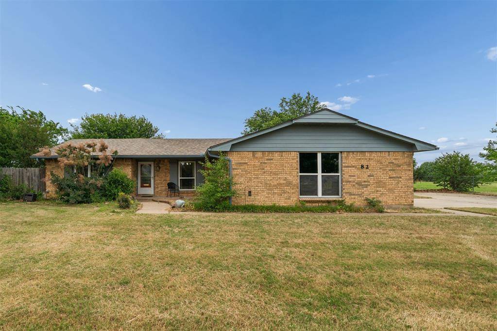 82 E Meadowlark RD, Lawton, OK 73507