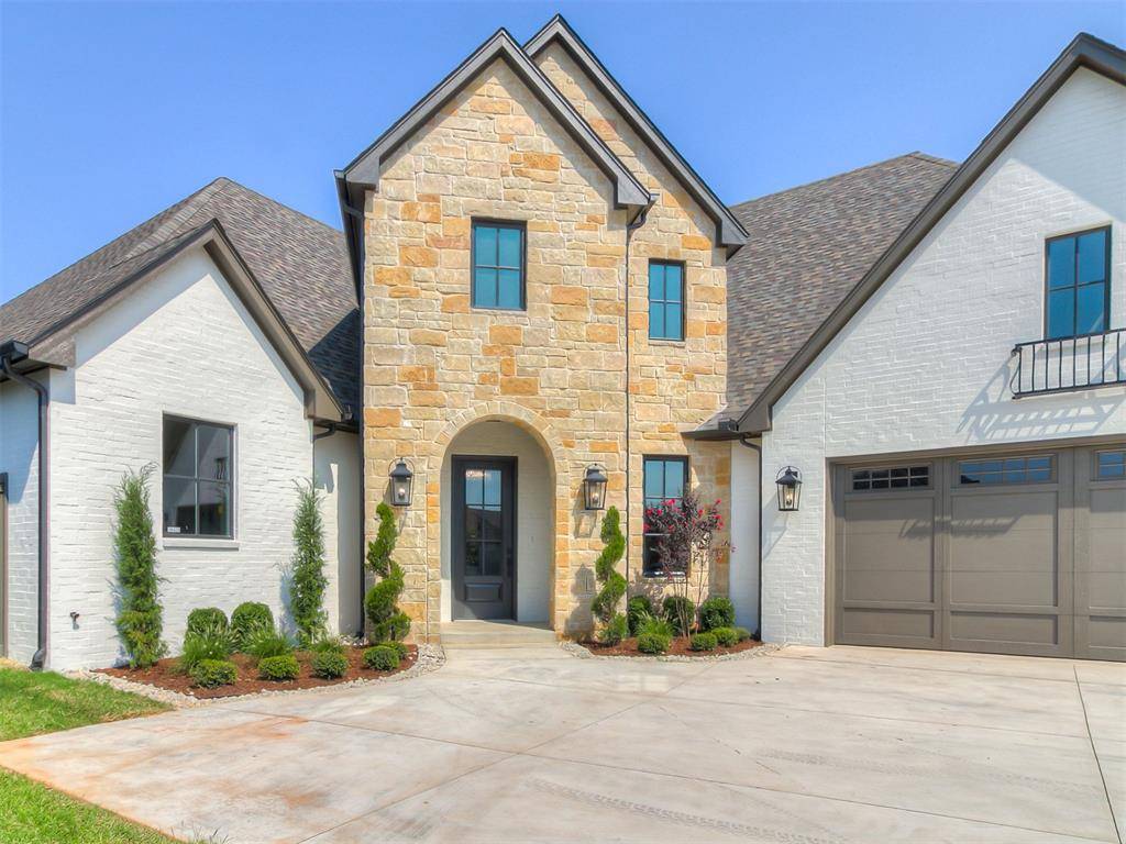 16425 Burgundy West DR, Edmond, OK 73013