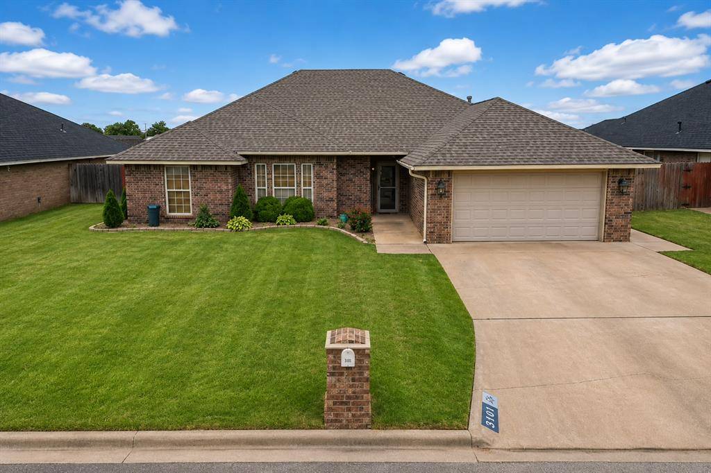3101 White Tail DR, Altus, OK 73521