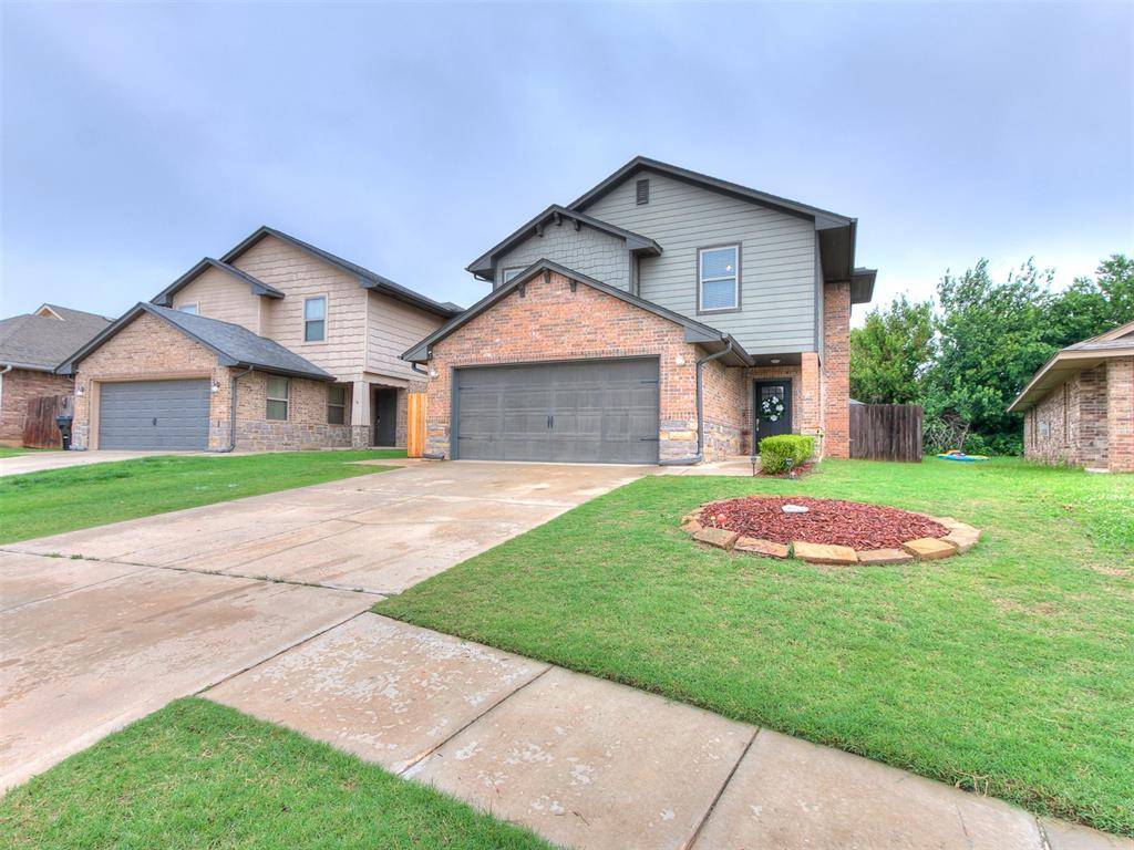 912 Saint Cecil, Moore, OK 73160