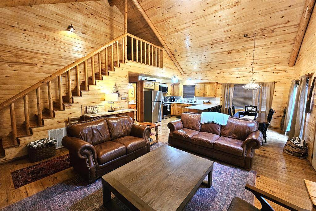 101 Laurel Branch LN, Broken Bow, OK 74728