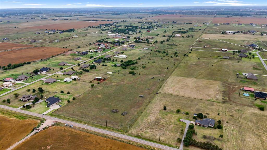 814 NE Ash RD, Piedmont, OK 73078