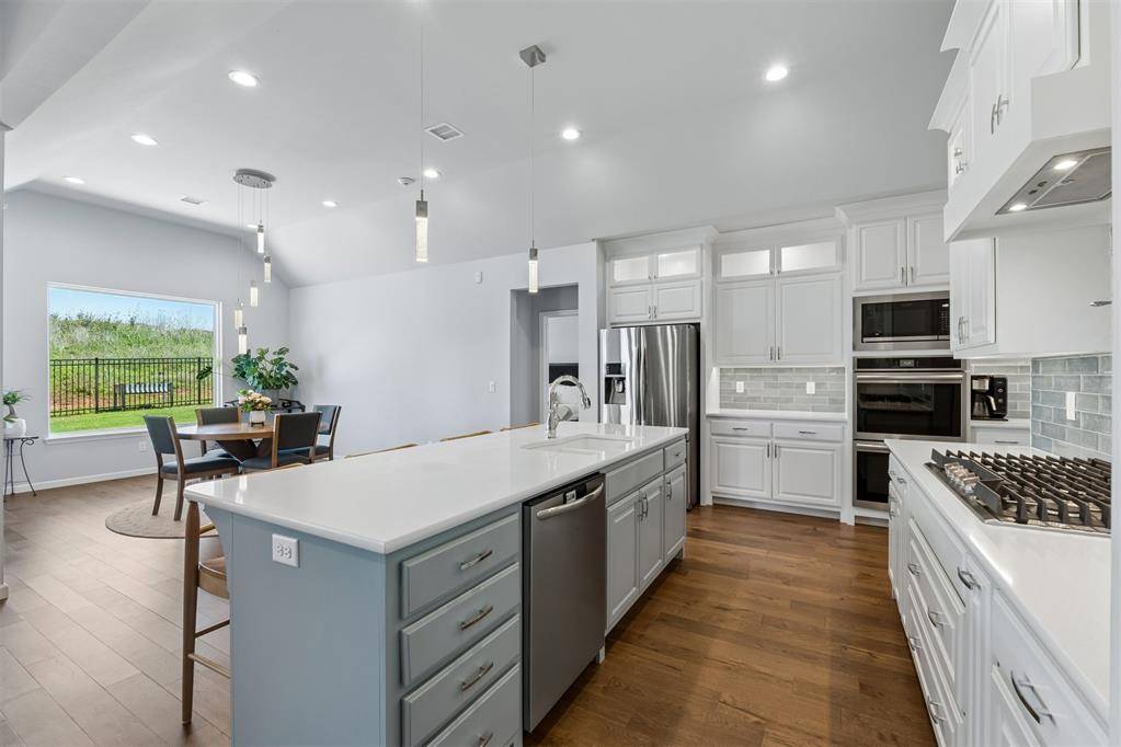 8701 Beechgrove DR, Arcadia, OK 73007