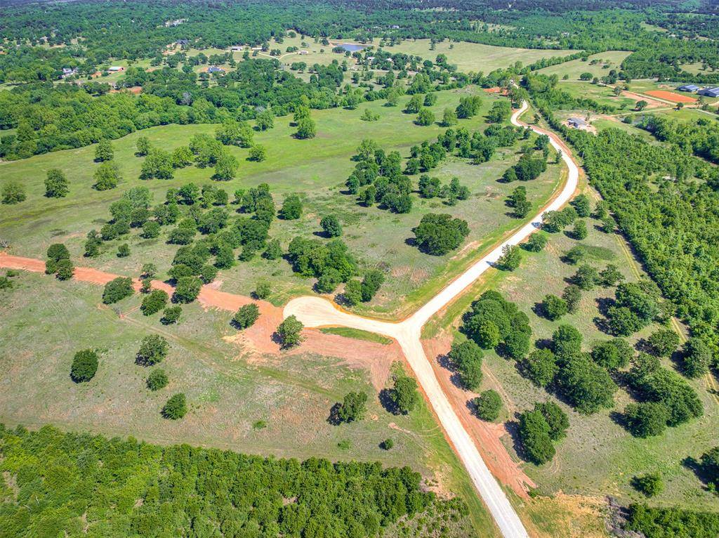 4000 Baxter LN, Norman, OK 73026