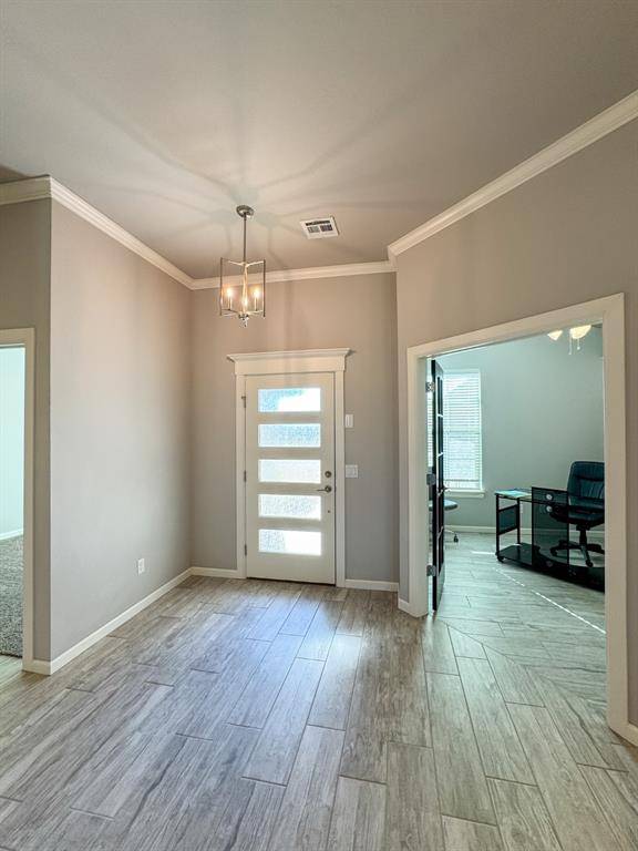 2909 Summit Hollow CIR, Norman, OK 73071