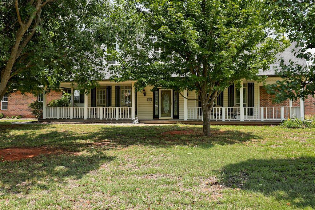 1120 Torre Pines CT, Yukon, OK 73099