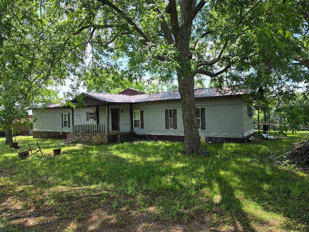 386003 E Old 62 HWY, Weleetka, OK 74880