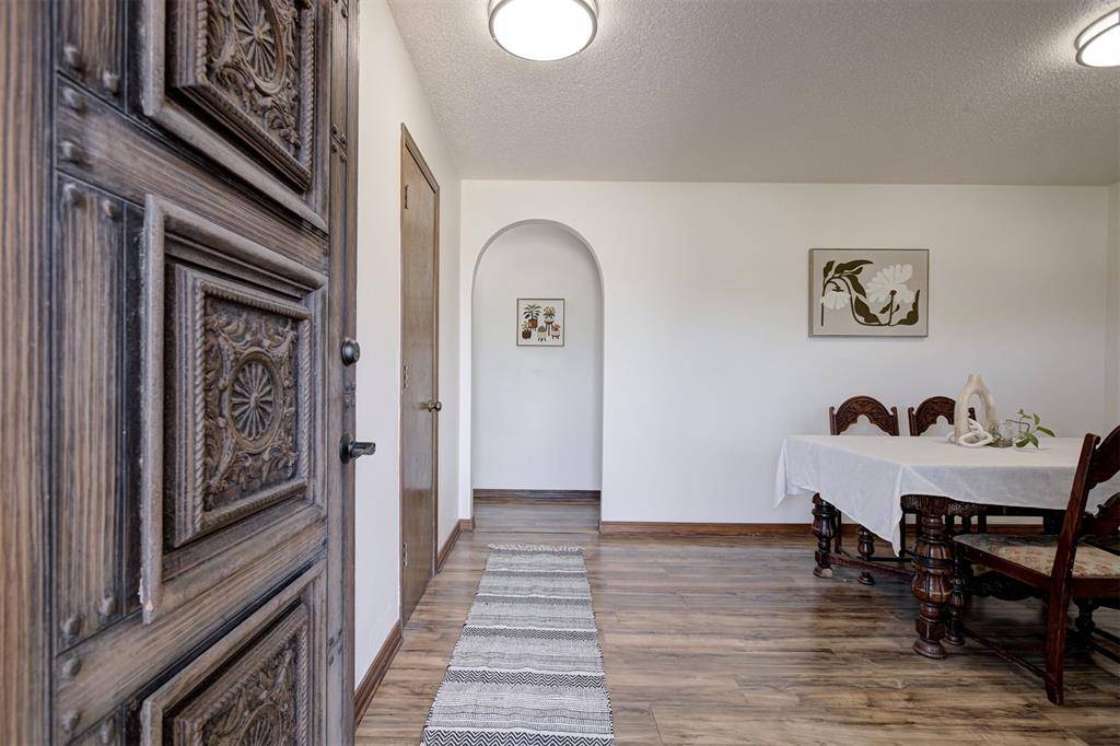 11020 Coachmans RD, Yukon, OK 73099