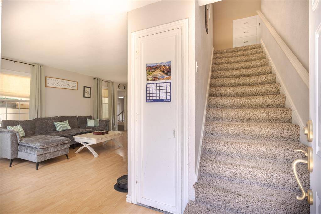 221 Memory LN, Pauls Valley, OK 73075