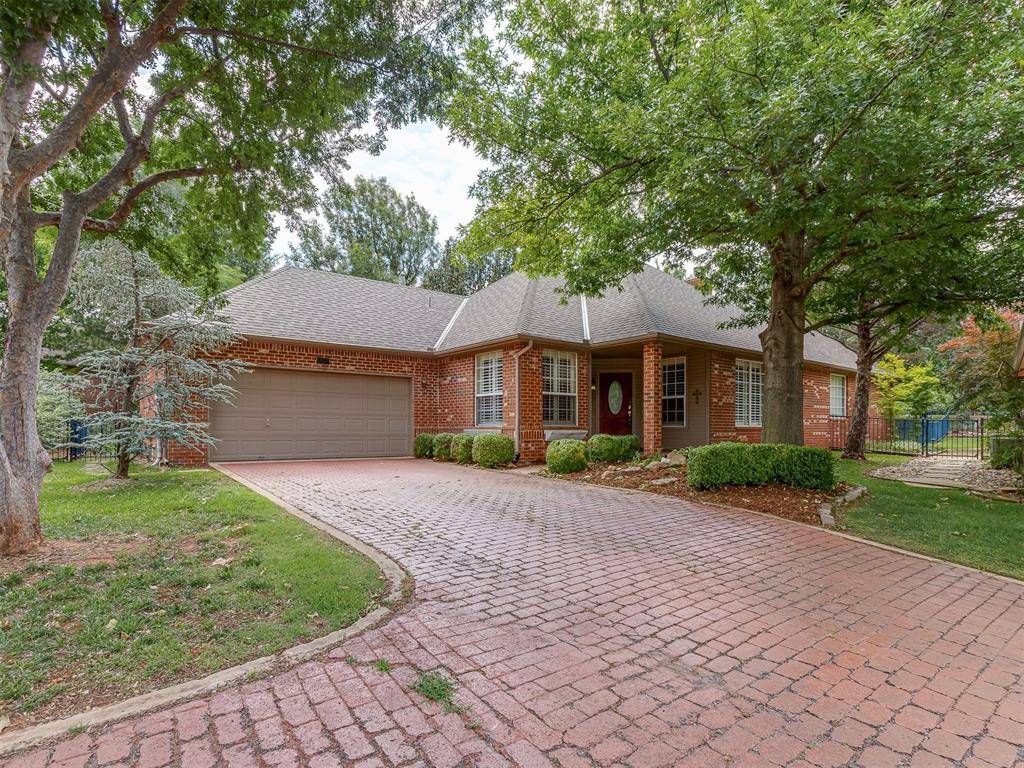 3916 Prairie Hill CT, Edmond, OK 73003