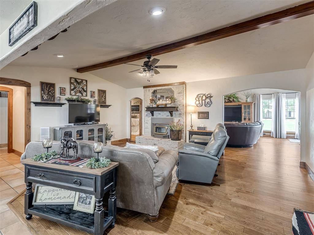 2305 NW 35th Pl, Newcastle, OK 73065