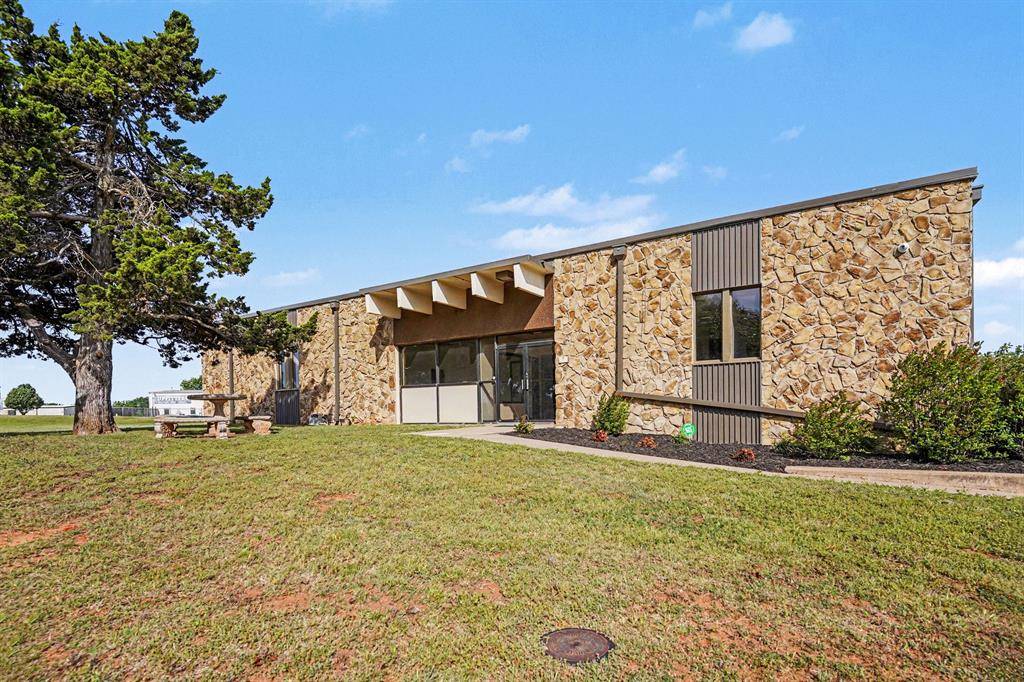 200 Sigma PL, Guthrie, OK 73044