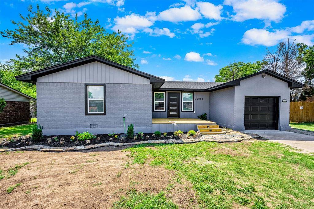 2304 NW 47th ST, Lawton, OK 73505