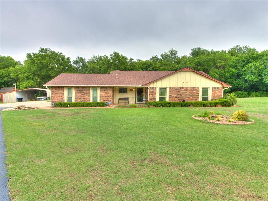 4221 Overland CIR, Noble, OK 73068