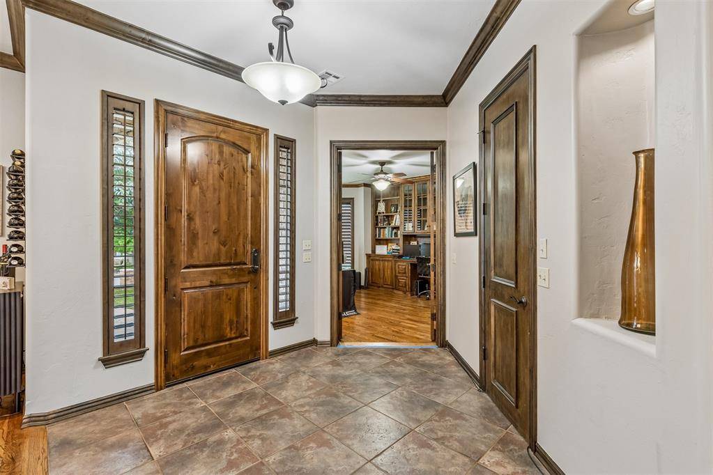2901 Alyssum CT, Edmond, OK 73034