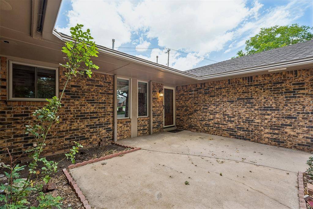 1629 Exeter CT, Oklahoma City, OK 73159