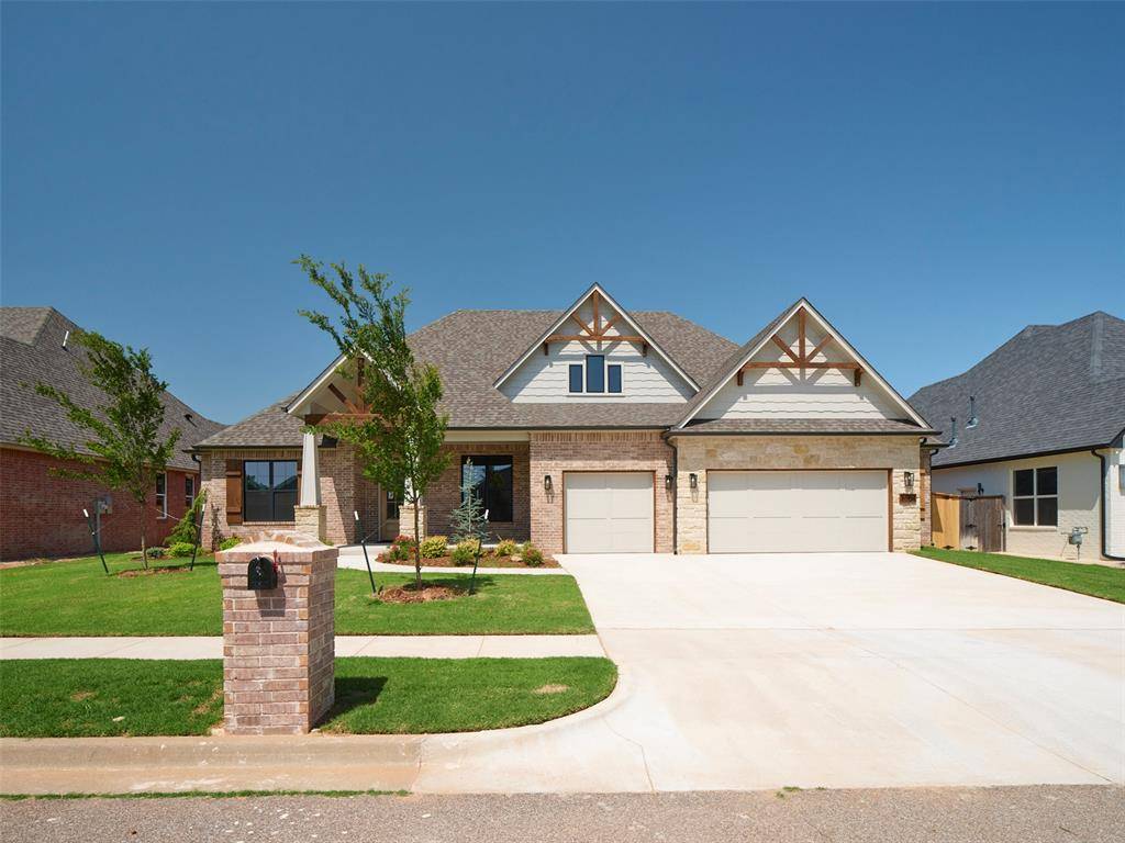 3004 Fortuna DR, Norman, OK 73072