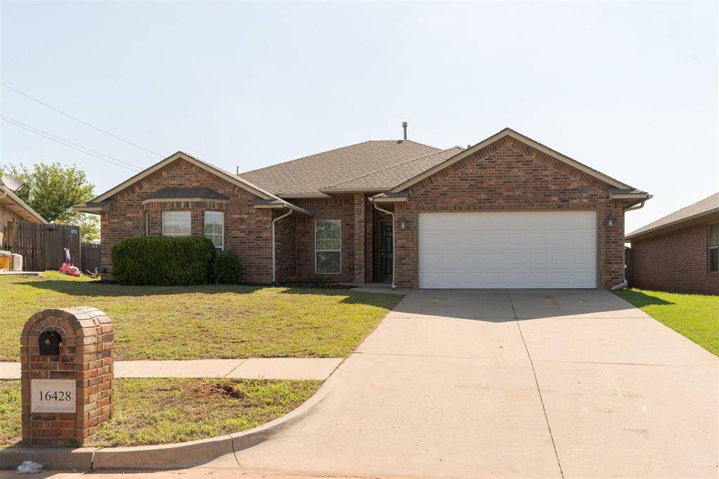 16428 Village Common DR, Edmond, OK 73013
