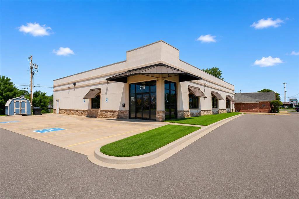 2113 S Air Depot BLVD, Midwest City, OK 73110