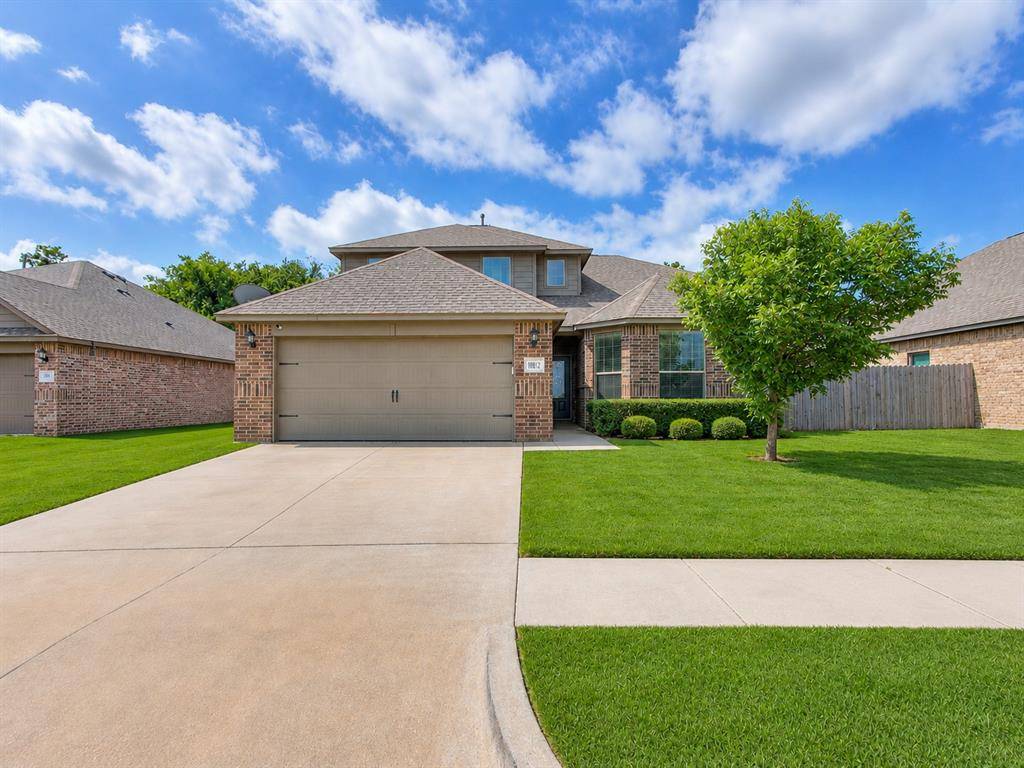 10812 SW 33rd, Yukon, OK 73099