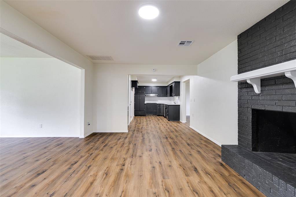 4109 Angela CIR, Del City, OK 73115