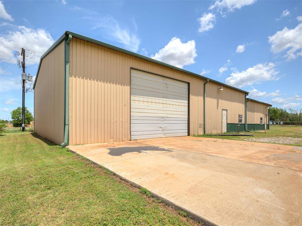 22514 N 2930 RD, Kingfisher, OK 73750