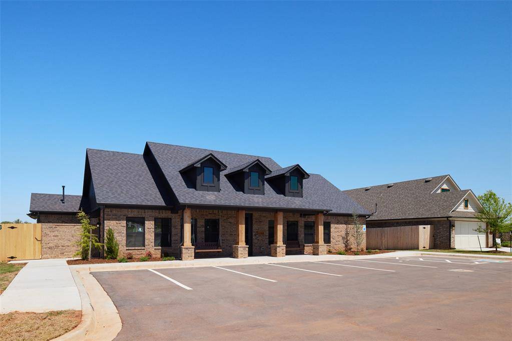 3711 Hardy DR, Norman, OK 73069