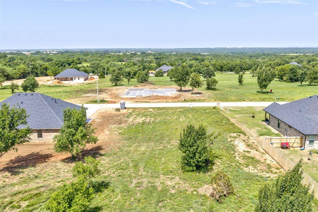 1952 cattle DR, Guthrie, OK 73044