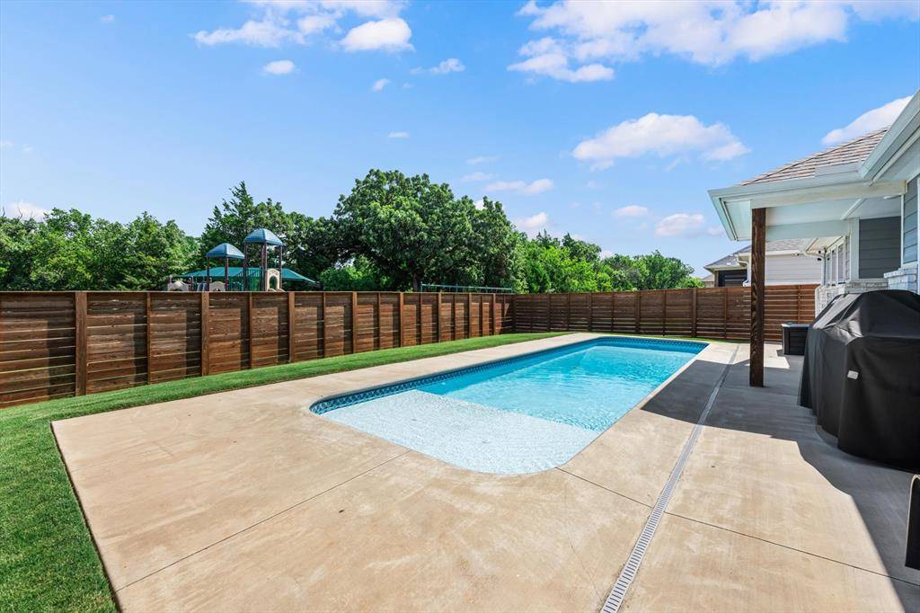 633 NW 183rd ST, Edmond, OK 73012
